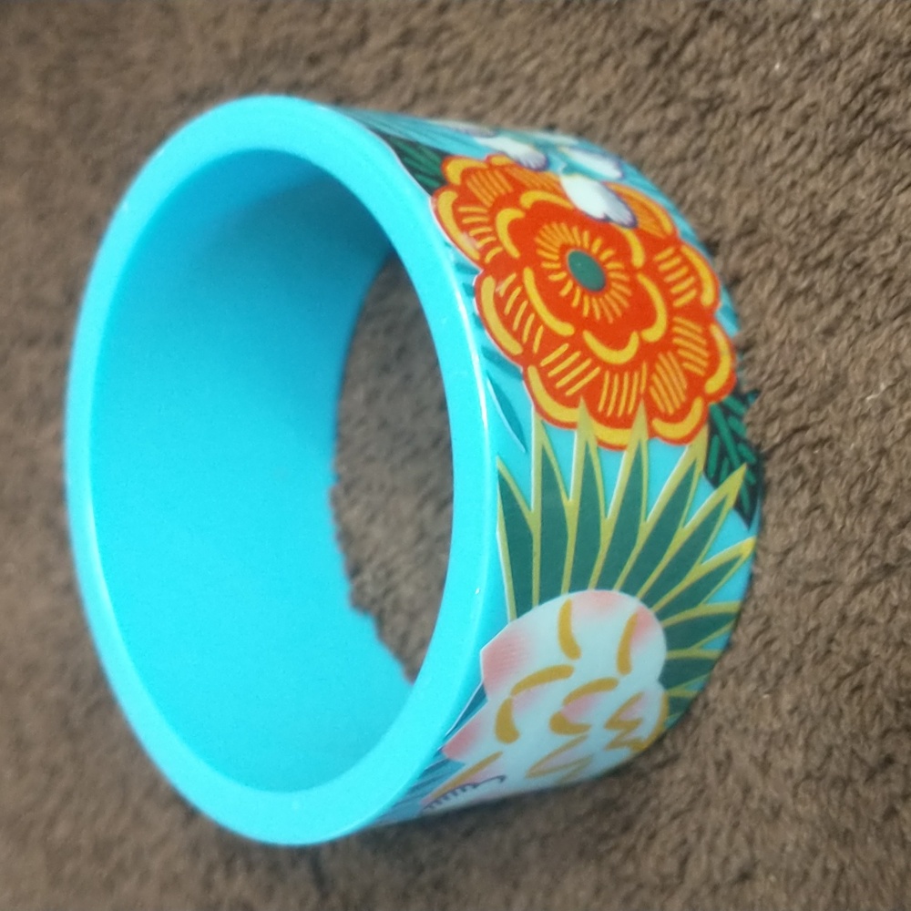Avon tropical beauty bangle